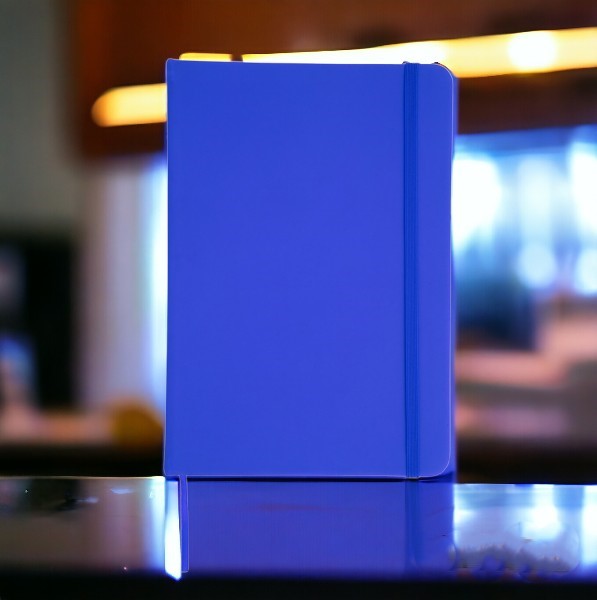 Блокнот A6 CORAL в обложке из экокожи / Скетчбук 100 листов